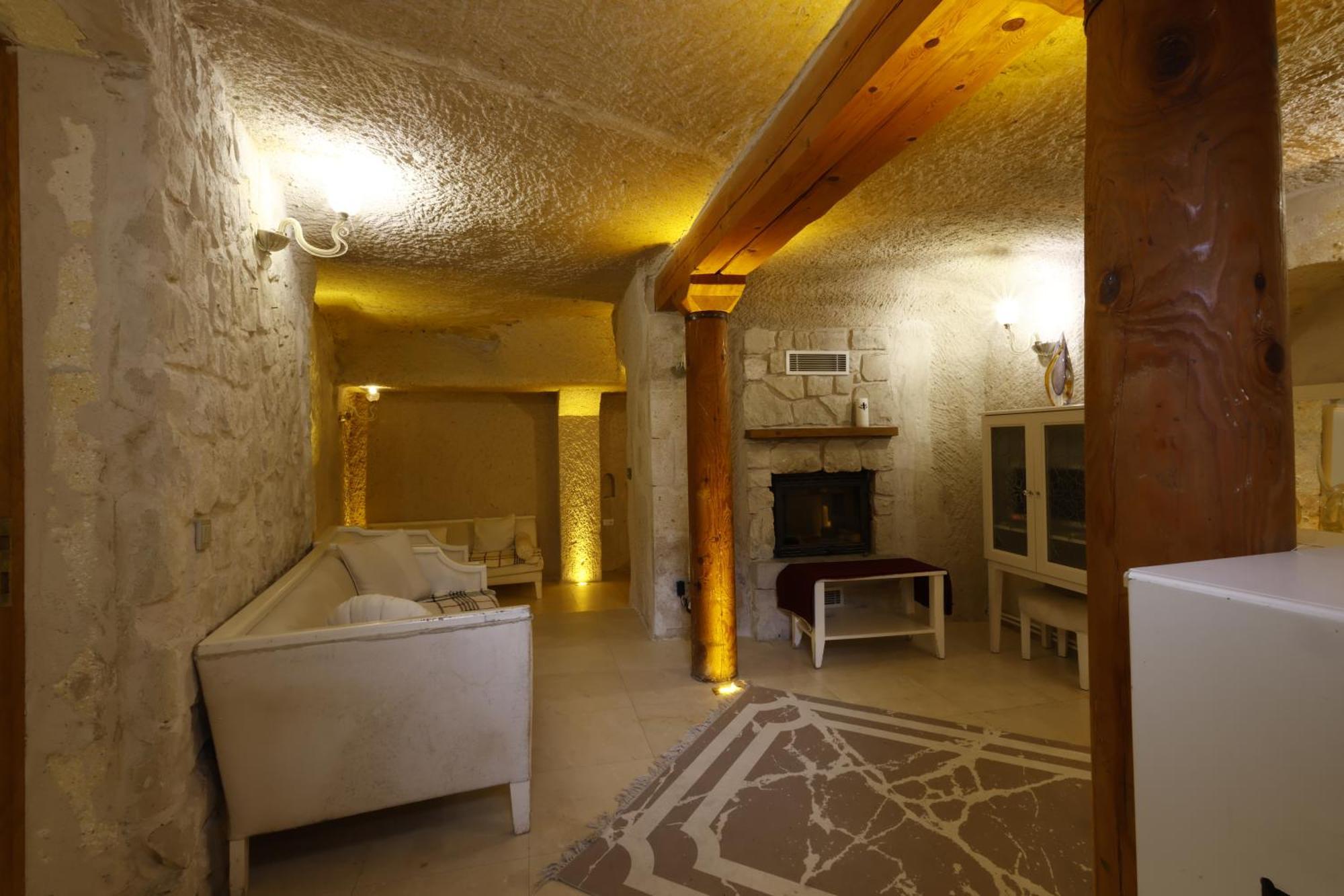 Anatelein Cave Hotel Uchisar Luaran gambar